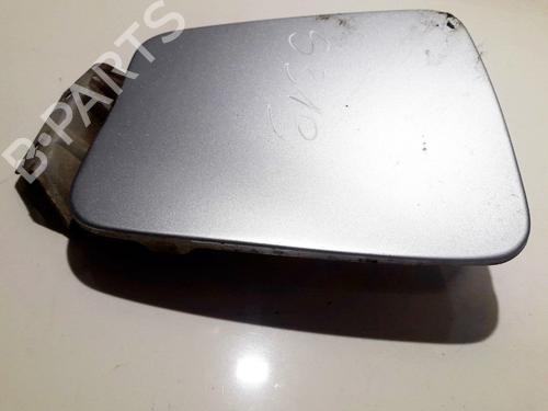 fuel-flap-mitsubishi-outlander-i-cu_w-2001-2002-2003-2004-2005-2006-2007-2008-35861334 main image