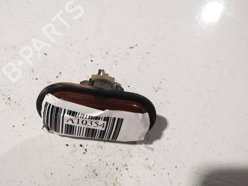 Højre side indikator Højre side indikator OPEL VIVARO A Bus (X83) 1.9 DTI (F7, J7, A07) (101 hp) 35018730 35018730