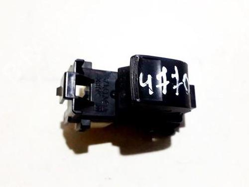 Used Switch Switch TOYOTA YARIS (_P9_) 1.4 D-4D (NLP90_, NLP90R) (90 hp) 33515229 33515229