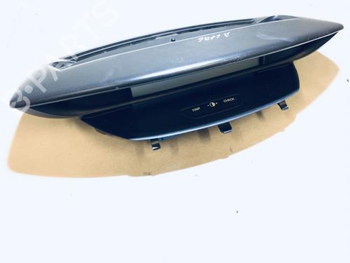 Used Instrument cluster Instrument cluster 35565758 35565758
