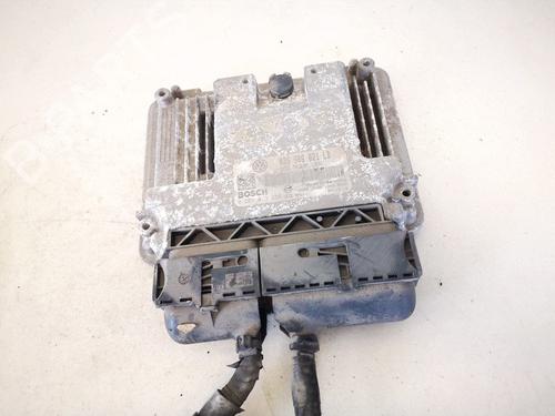 Used Engine control unit (ECU) Engine control unit (ECU) SKODA OCTAVIA II (1Z3) 1.9 TDI (105 hp) 32907167 32907167
