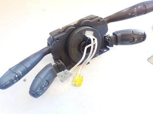 Used Warning switch Warning switch CITROËN C5 I (DC_) 2.2 HDi (DC4HXB, DC4HXE) (133 hp) 35093043 35093043