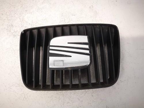Grill Grill SEAT CORDOBA Vario (6K5) 1.9 TDI (90 hp) 36906707 36906707