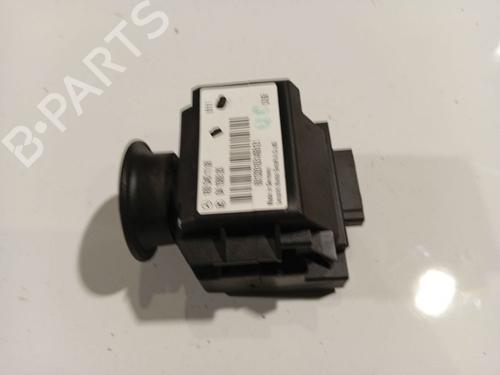 Card reader MERCEDES-BENZ A-CLASS (W169) A 150 (169.031, 169.331) | BP36824921E4 - Image 3