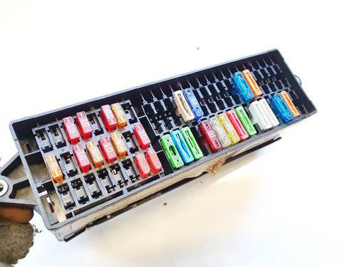 Fuse box SEAT ALTEA (5P1) 2.0 TDI 16V | BP33862020E1 - Image 2