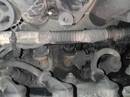Used Injection rail Injection rail 35148872 35148872