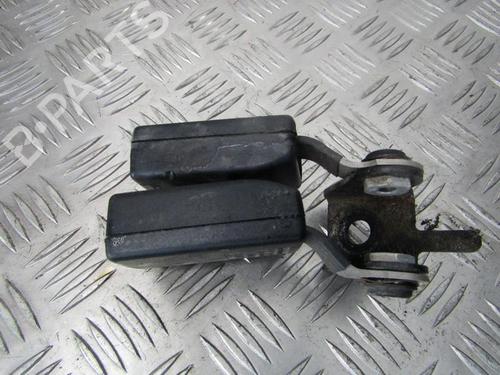 Engache cinturón Engache cinturón SAAB 9-3 (YS3F, E79, D79, D75) 1.9 TiD (150 hp) 35674920 35674920