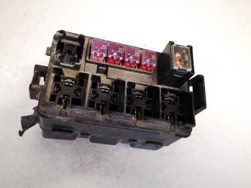 Used Fuse box KIA CEE'D Hatchback (ED) 1.6 CRDi 115 (115 hp) 32605978