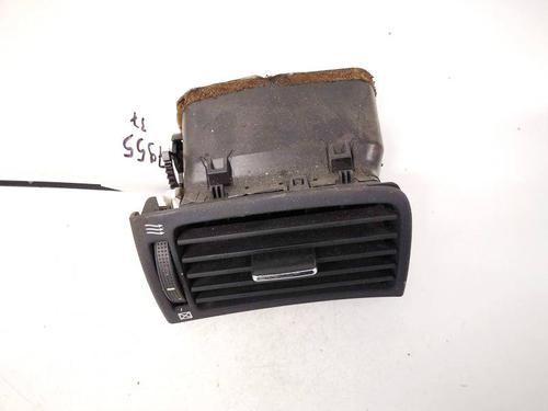 Used Air vent Air vent TOYOTA AVENSIS (_T25_) 2.2 D-CAT (ADT251_, ADT251R) (177 hp) 32917777 32917777