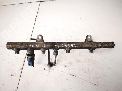 Used Injection rail Injection rail MITSUBISHI SPACE STAR MPV (DG_A) 1.9 DI-D (DG4A) (102 hp) 35410665 35410665