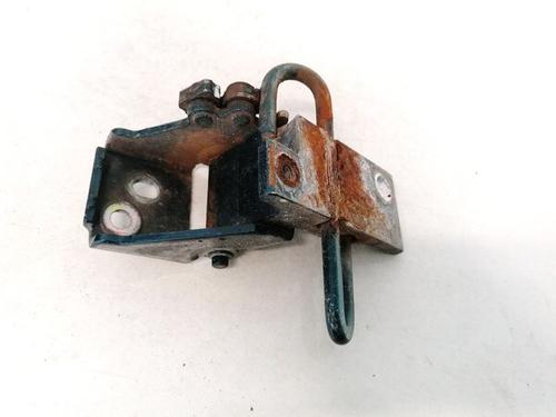 hingedoor-check-strap-audi-a4-b5-8d2-1994-1995-1996-1997-1998-1999-2000-2001-33071090 main image