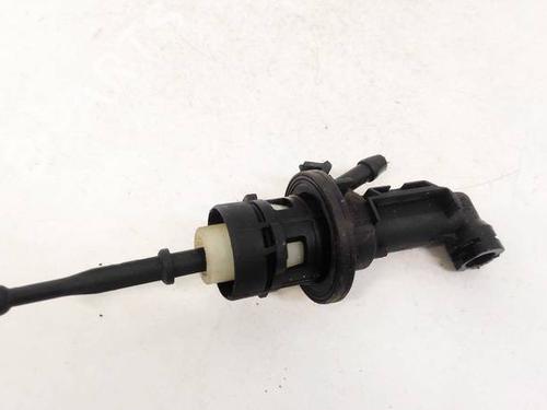 Used Clutch slave cylinder Clutch slave cylinder 35337775 35337775