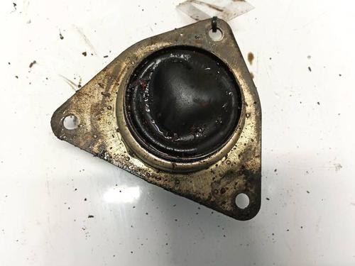 Used Engine mount Engine mount RENAULT ESPACE III (JE0_) 2.2 12V TD (JE0E, JE0H, JE0P) (113 hp) 32568208 32568208