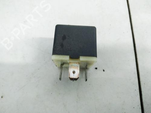 Used Electronic sensor Electronic sensor CHRYSLER VOYAGER / GRAND VOYAGER III (GS_, NS_) 2.5 TD (116 hp) 33086150 33086150