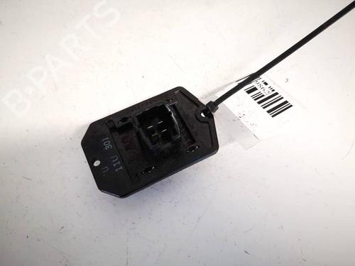 Used Heater resistor Heater resistor TOYOTA YARIS (_P1_) 1.0 (SCP10_, SCP10R) (68 hp) 35157585 35157585
