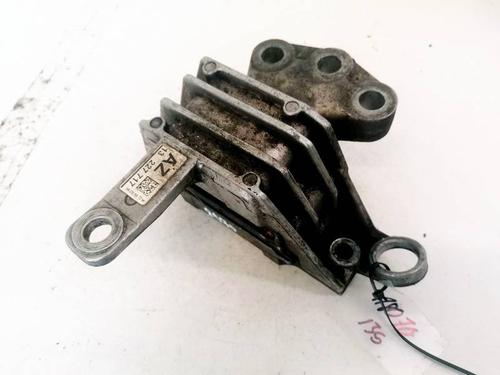 Used Engine mount Engine mount OPEL INSIGNIA A (G09) 2.0 CDTI (68) (160 hp) 32920075 32920075
