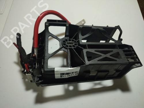 Fuse box OPEL ASTRA H (A04) 1.9 CDTI (L48) | BP32571993E1