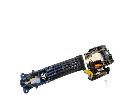 front-left-exterior-door-handle-toyota-auris-_e15_-2006-2007-2008-2009-2010-2011-2012-2013-35383032 main image
