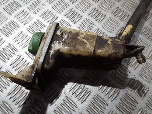 power-steering-reservoir-vw-passat-b5-variant-3b5-1997-1998-1999-2000-2001-35700472 main image