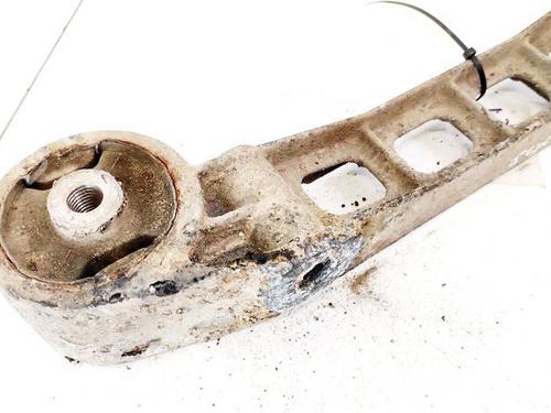 Used Engine mount Engine mount MERCEDES-BENZ VITO Bus (W639) 109 CDI (639.701, 639.703, 639.705) (88 hp) 32945890 32945890