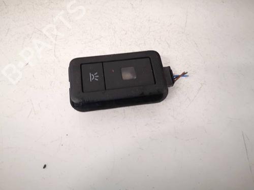 Plafoniera interna Plafoniera interna OPEL ASTRA L (OV5) 1.2 (FPHNSL, FPHNSR) (131 hp) 36151571 36151571