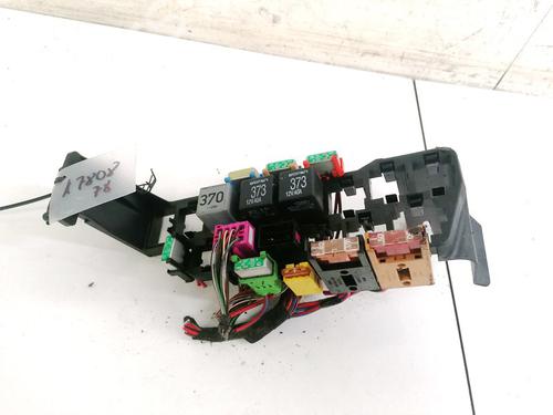 Used Fuse box AUDI A6 C5 (4B2, 4B4) 2.5 TDI (155 hp) 32902268