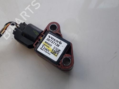 Used Electronic module Electronic module VOLVO C30 (533) 2.0 D (136 hp) 33513103 33513103
