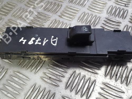 Used Switch Switch HYUNDAI XG (XG) 30 (188 hp) 33495134 33495134