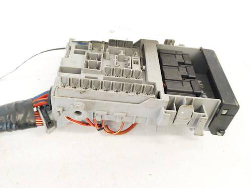 Used Fuse box Fuse box PEUGEOT 407 (6D_) 1.6 HDi 110 (6D9HZC, 6D9HYC) (109 hp) 34050399 34050399