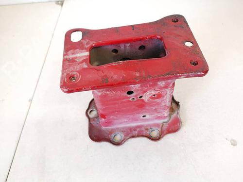 Used Front bumper bracket Front bumper bracket 35247586 35247586