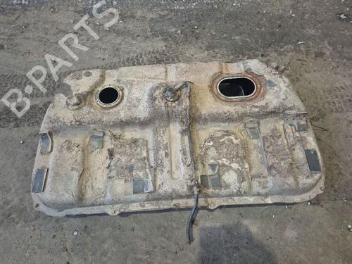 Bensintank Bensintank HYUNDAI SANTA FÉ I (SM) 2.4 16V 4x4 (146 hp) 34821932 34821932