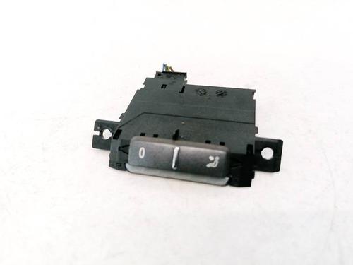 climate-control-vw-phaeton-3d1-3d2-3d3-3d4-3d6-3d7-3d8-3d9-2002-2003-2004-2005-2006-2007-2008-2009-2010-2011-2012-2013-2014-2015-2016-35382753 main image