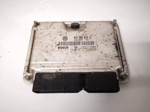 Used Engine control unit (ECU) Engine control unit (ECU) SKODA ROOMSTER (5J7) 1.4 TDI (80 hp) 32541795 32541795