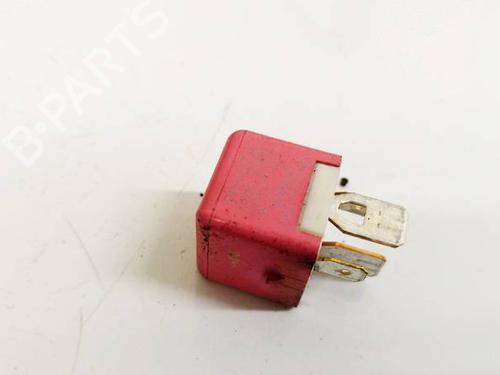 other-toyota-yaris-_p9_-2005-2006-2007-2008-2009-2010-2011-2012-2013-2014-32609790 main image