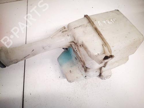 Sprinklertank Sprinklertank TOYOTA COROLLA Saloon (_E12_) 1.4 D-4D (NDE120_, NDE120R) (90 hp) 35133416 35133416