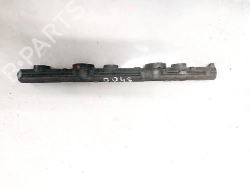 Used Injection rail Injection rail LEXUS RX (MCU15) 300 AWD (MCU15) (201 hp) 35346840 35346840