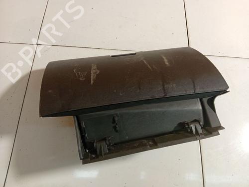 Used Glove box Glove box 39456018 39456018