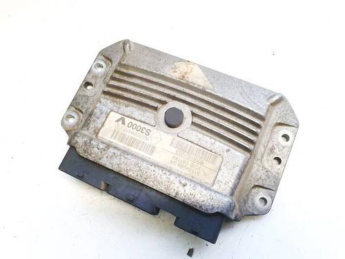 Used Engine control unit (ECU) Engine control unit (ECU) RENAULT SCÉNIC II (JM0/1_) 1.6 (JM0C, JM0J, JM1B) (113 hp) 32625959 32625959