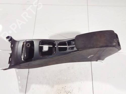 Used Armrest / Center console Armrest / Center console RENAULT LAGUNA III (BT0/1) 1.5 dCi (BT00, BT0A, BT0T, BT1J) (110 hp) 35051652 35051652