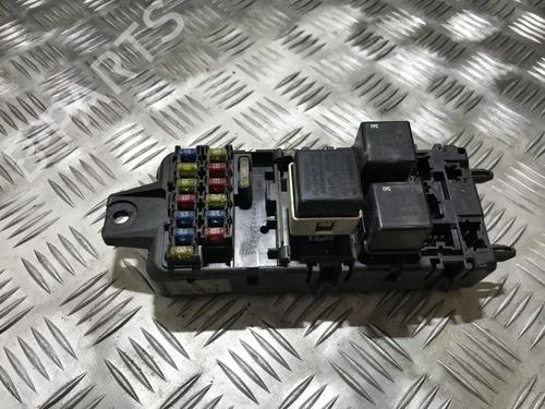 Used Fuse box Fuse box VOLVO S40 I (644) 1.9 DI (115 hp) 33490662 33490662