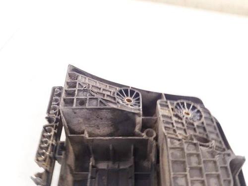 Fuse box VW PASSAT B6 (3C2) 2.0 TDI | BP39484242E1 - Image 2