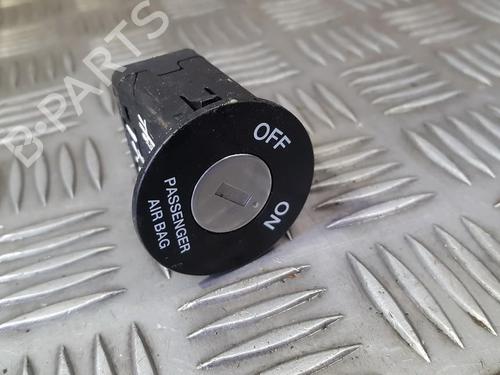 Used Switch Switch HYUNDAI i20 I (PB, PBT) 1.2 (86 hp) 33493381 33493381