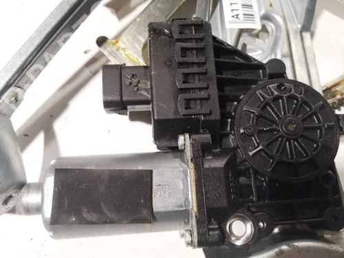left-front-window-motor-opel-astra-h-a04-2004-2005-2006-2007-2008-2009-2010-2011-2012-2013-2014-34855961 main image