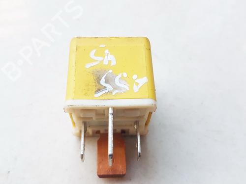 electronic-sensor-volvo-v70-i-875-876-1995-1996-1997-1998-1999-2000-33101066 main image