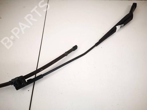 front-windshield-wiper-arm-skoda-octavia-ii-1z3-2004-2005-2006-2007-2008-2009-2010-2011-2012-2013-32624726 main image