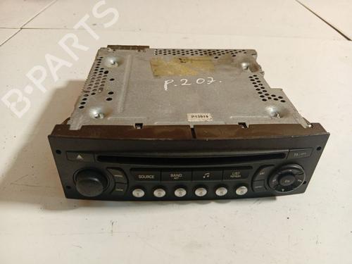 Used Radio Radio 37227411 37227411