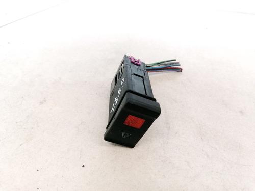 Used Warning switch Warning switch AUDI 80 B4 Saloon (8C2) 2.0 (90 hp) 35583938 35583938