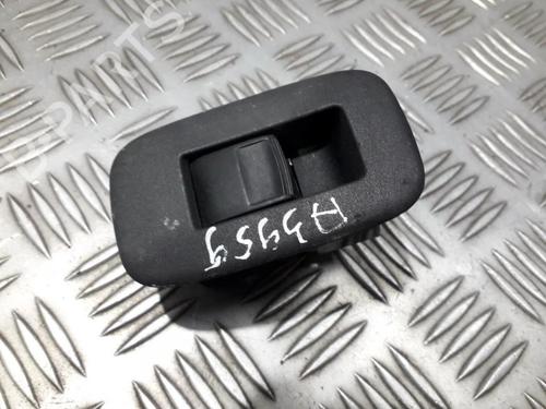 Used Switch Switch TOYOTA AURIS (_E15_) 2.2 D (ADE157_, ADE151_, ADE151R, ADE157R) (177 hp) 33498241 33498241