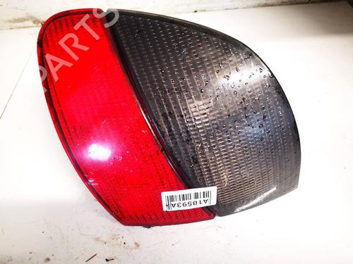 Farolim direito Farolim direito PEUGEOT 406 (8B) 2.0 HDI 110 (109 hp) 34912484 34912484