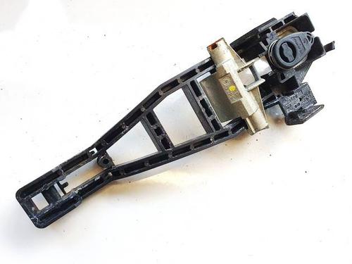Used Front left exterior door handle Front left exterior door handle 39115172 39115172